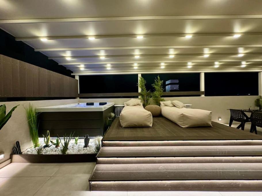 Bluemotion - Cityview Πειραιάς Εξωτερικό φωτογραφία